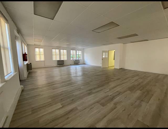 1,473M² OFFICE FOR SALE IN RIVONIA